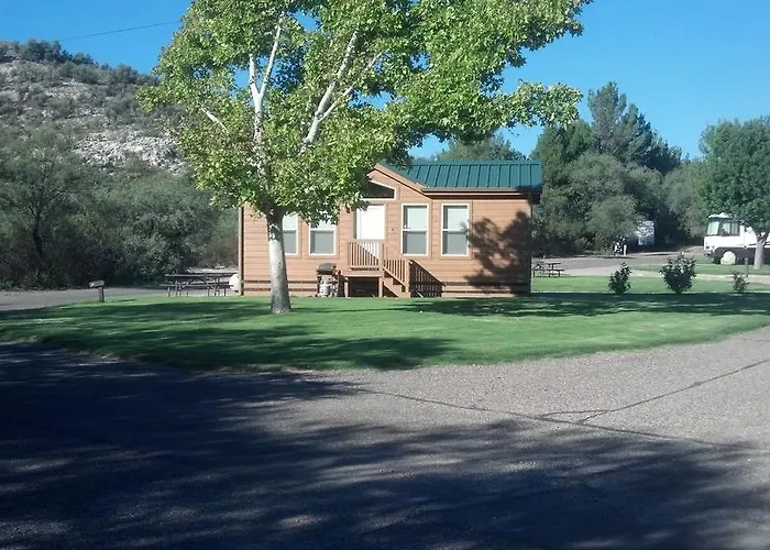Valley Lawn 11 Cottonwood