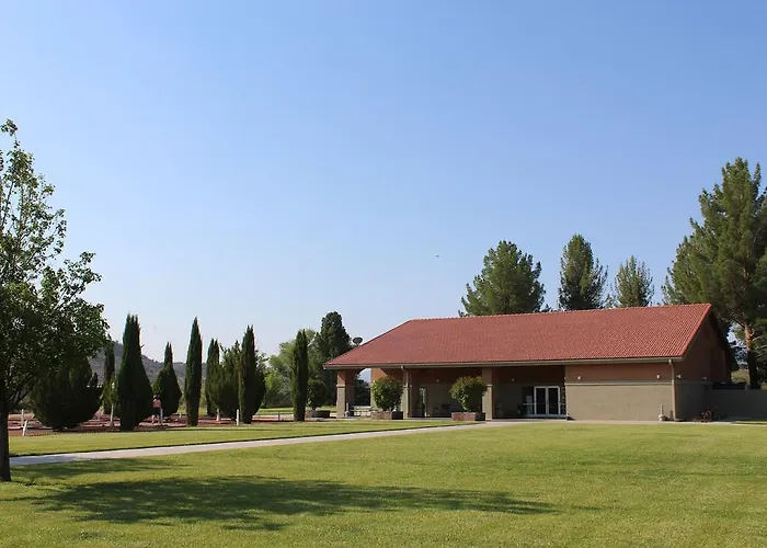 Valley Lawn 11 Cottonwood
